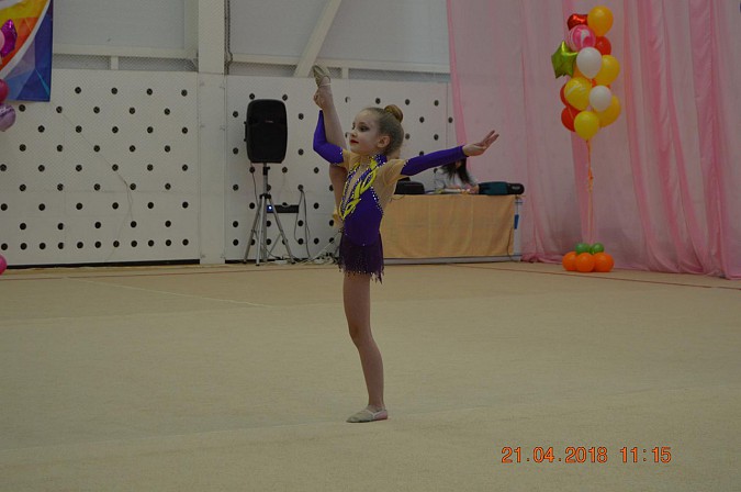 Кинешемские гимнастки успешно выступили на турнире «В гостях у Снегурочки» фото 10