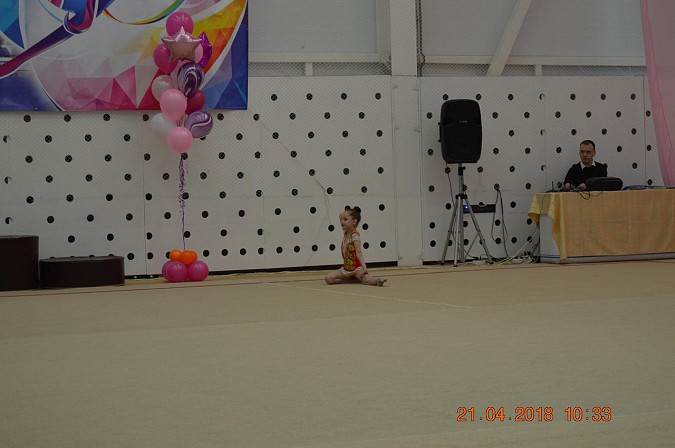 Кинешемские гимнастки успешно выступили на турнире «В гостях у Снегурочки» фото 15
