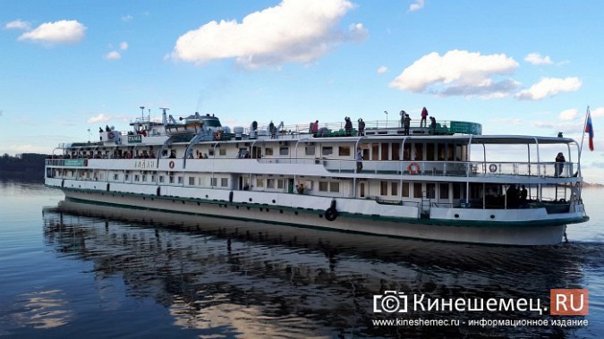 «Алдан» отчалил от Кинешмы под «Прощание славянки» и пронзительный гудок фото 5