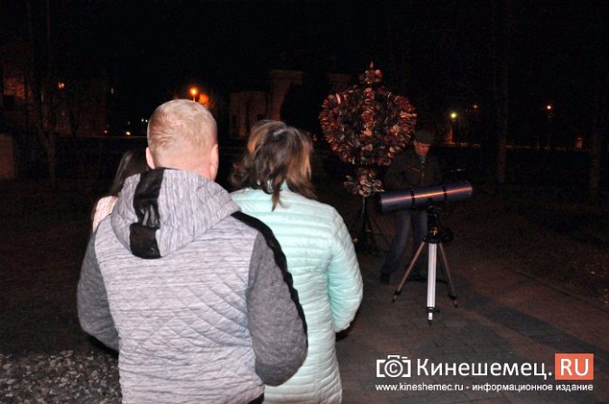 На сеансе «тротуарной астрономии» кинешемцы смогли рассмотреть Венеру фото 4