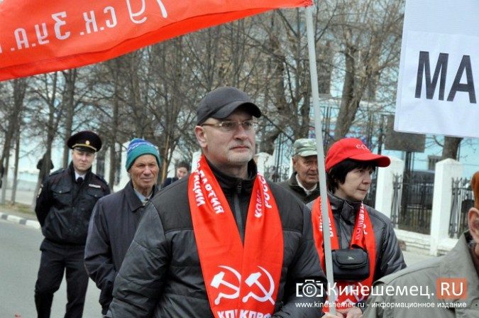 Шествие КПРФ в Кинешме закончилось «лошадиным скандалом» фото 6