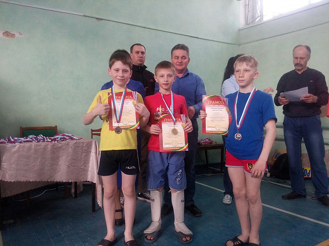 Кинешемские бойцы стали призерами турнира по панкратиону фото 11