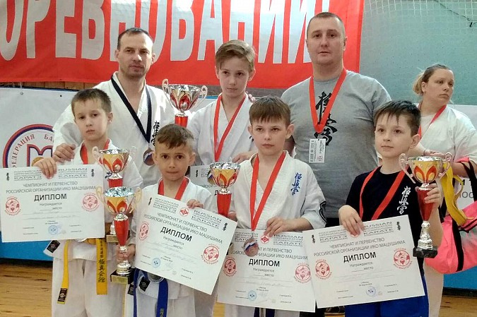 Кинешемцы завоевали медали на Чемпионате и Первенстве России по каратэ фото 2