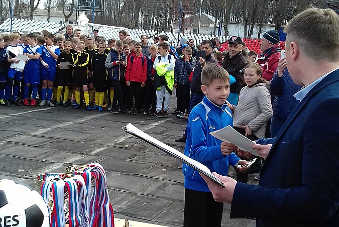 «Наши надежды» сыграли на турнире «Спасибо Деду за Победу» фото 7