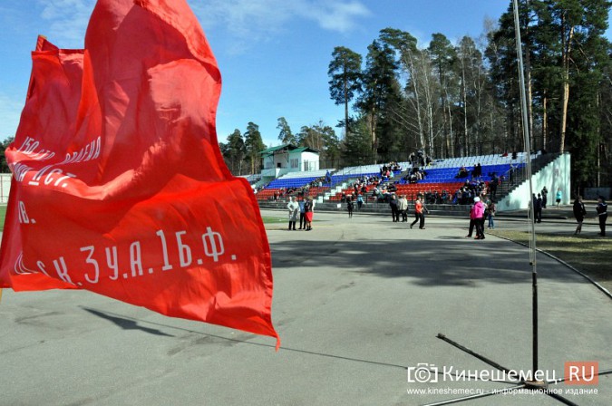 Кинешемские школьники ходили строем и пели песни фото 32