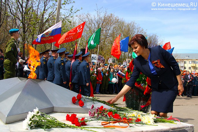 В центральном парке Кинешмы отметили 73-ю годовщину Победы фото 24