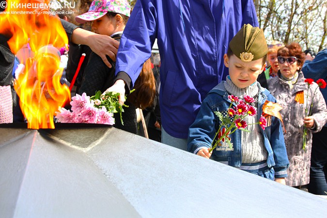 В центральном парке Кинешмы отметили 73-ю годовщину Победы фото 28