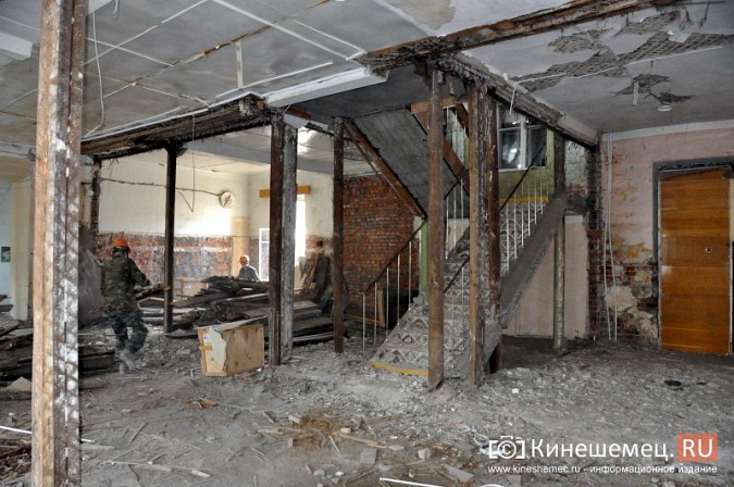 Станислав Воскресенский попросил начать ремонт поликлиники имени Захаровой с туалетов фото 4