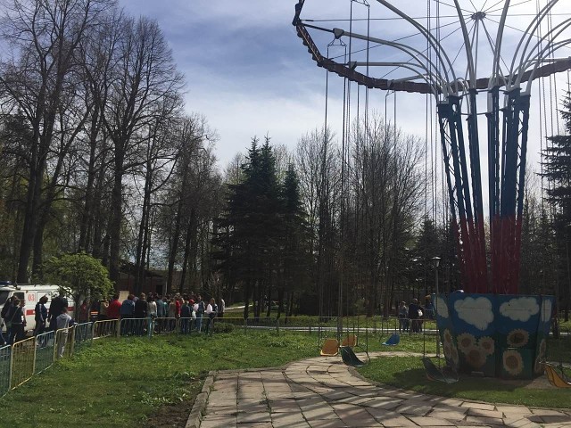 9 мая в Ивановской области из карусели «Вихрь» на скорости вылетела девочка фото 4