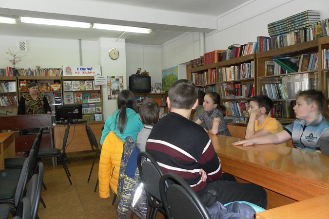 Школьники познакомились с кинешемской поэтессой фото 2