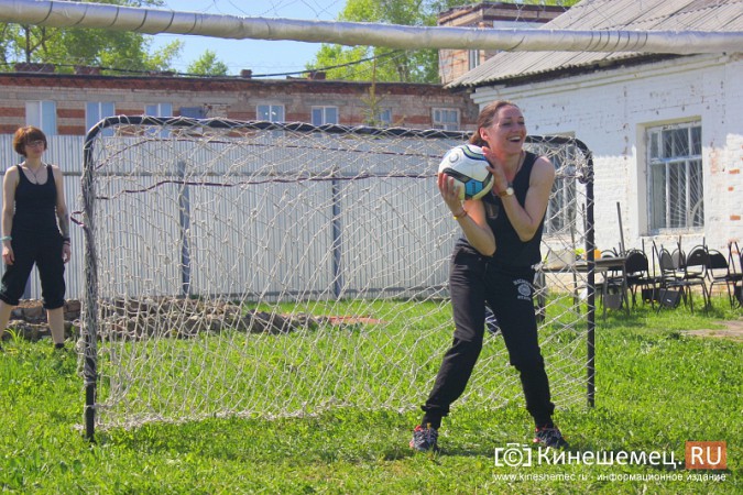 В Кинешемской женской колонии считают дни до открытия чемпионата мира по футболу фото 8
