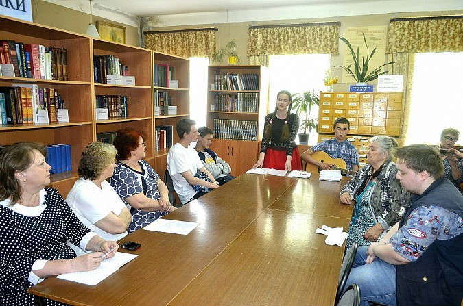 В Наволоках прошел вечер памяти поэта и актера Федора Круглова фото 2