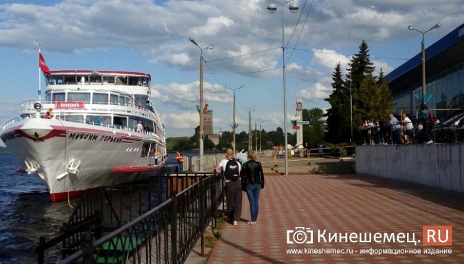 «Максим Горький» снова пришвартовался к кинешемскому причалу фото 4