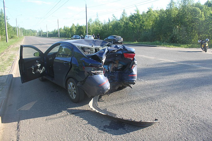 В Иванове на открытии байк-сезона насмерть разбился 24-летний мотоциклист фото 5