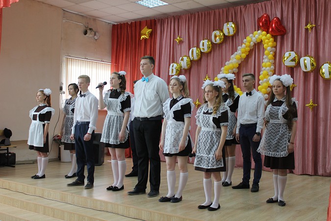 В школах Кинешемского района прозвенел последний звонок фото 3