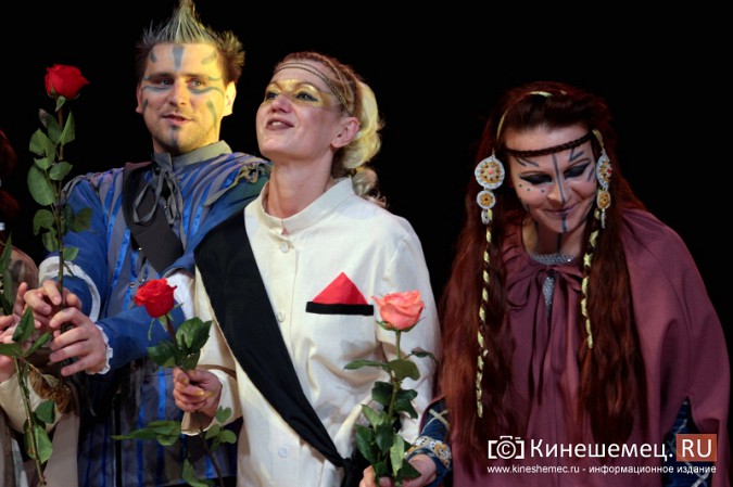 В Кинешме показали самую ожидаемую премьеру года -  «Ромео и Джульетту» фото 28