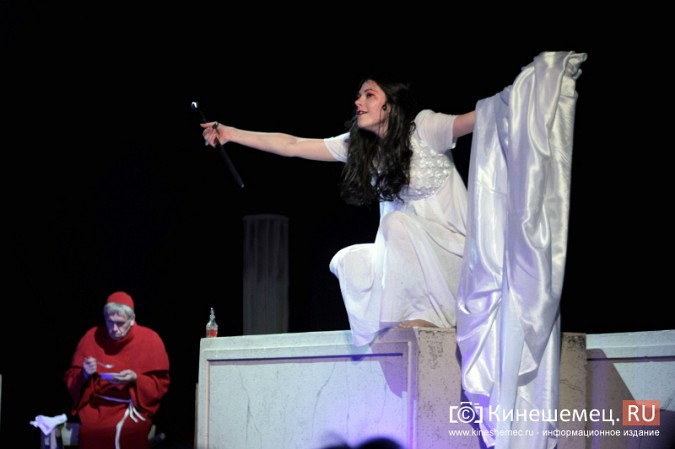 В Кинешме показали самую ожидаемую премьеру года -  «Ромео и Джульетту» фото 11