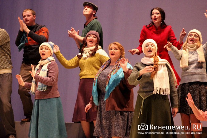 Сцена из спектакля "Снегурочка", который кинешемцы представят на фестивале