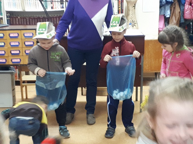 Дети Кинешмы проводят летние дни в библиотеке фото 3