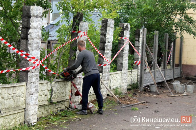 Спустя два года в центре Кинешмы построят новый забор фото 8