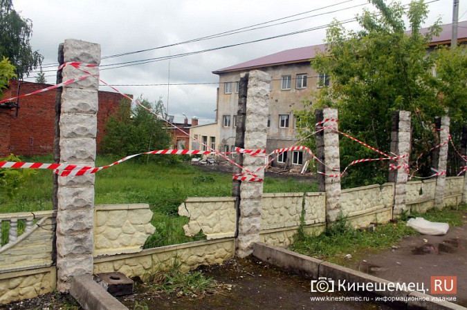 Спустя два года в центре Кинешмы построят новый забор фото 4