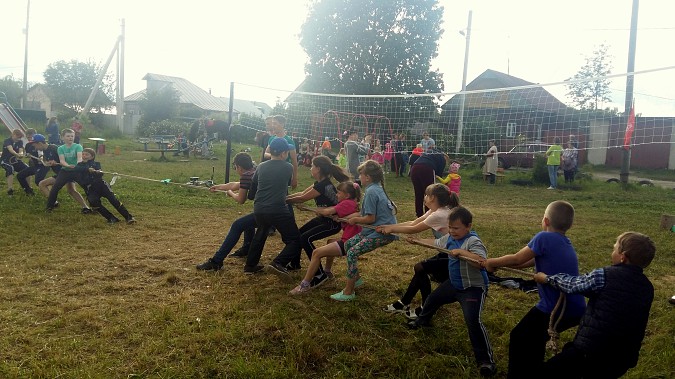 Коммунисты Кинешмы пошли по микрорайонам и дворам города фото 3