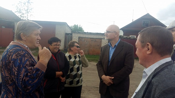 Коммунисты Кинешмы пошли по микрорайонам и дворам города фото 6