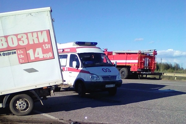 Один человек погиб в результате страшного ДТП в Ивановской области фото 2
