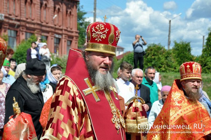 В праздник Собора Иваново-Вознесенских святых в Кинешме состоялся крестный ход фото 12