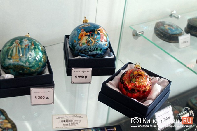 Большой ларек с изделиями народными промыслами открылся в Кинешме фото 40