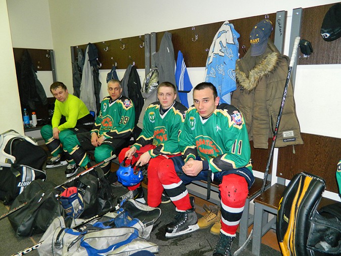 Кинешемские хоккеисты взяли «серебро» на Первенстве области фото 5