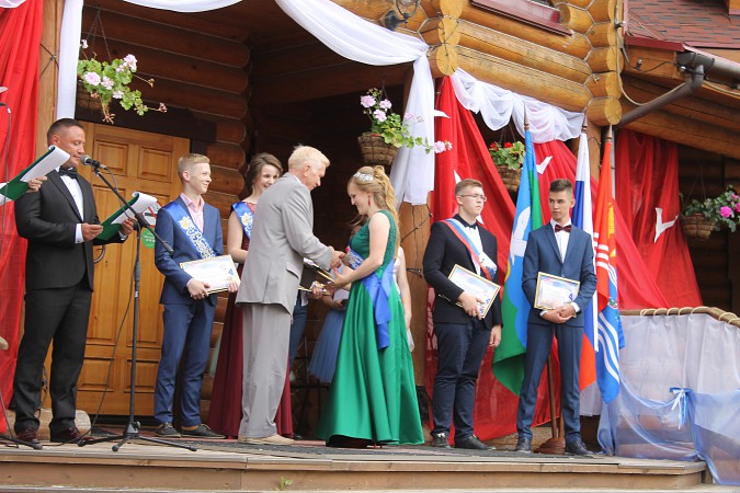 Алые паруса в Семигорье собрали выпускников Кинешемского района фото 59