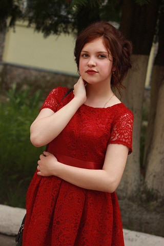 Красивейшие девушки Кинешмы соберутся в День города на подиуме у памятника Ленину фото 7