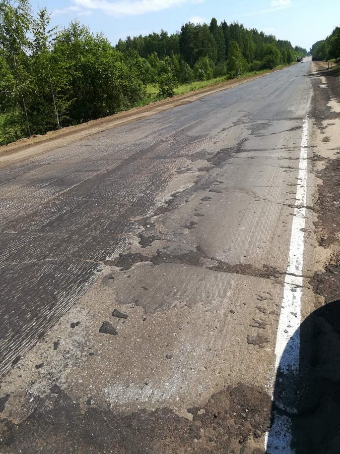 Вновь возобновлен ремонт дороги Кинешма-Наволоки фото 2