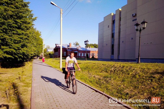 Велосипедист из Костромы доехал до Кинешмы и испытал все прелести бездорожья фото 2