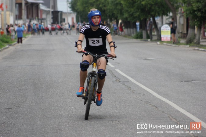 В День города Кинешмы по центральным улицам прошла эстафета фото 29