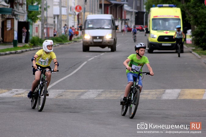 В День города Кинешмы по центральным улицам прошла эстафета фото 21