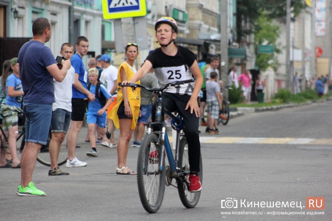 В День города Кинешмы по центральным улицам прошла эстафета фото 22
