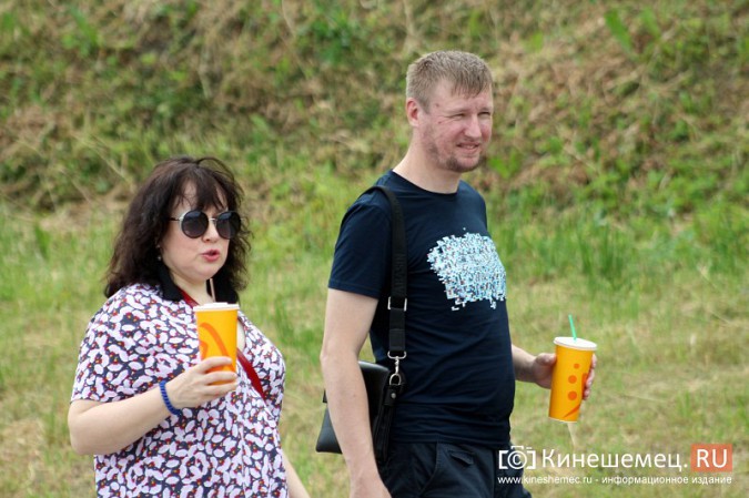 В День города в Кинешме прошел фестиваль воздушных змеев фото 51