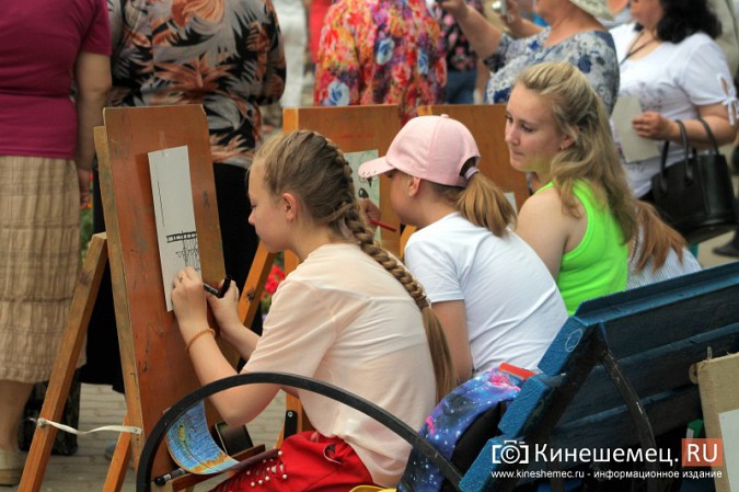 В День города в Кинешме прошел фестиваль воздушных змеев фото 2