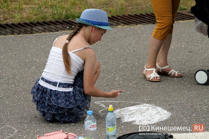 В День города в Кинешме прошел фестиваль воздушных змеев фото 50