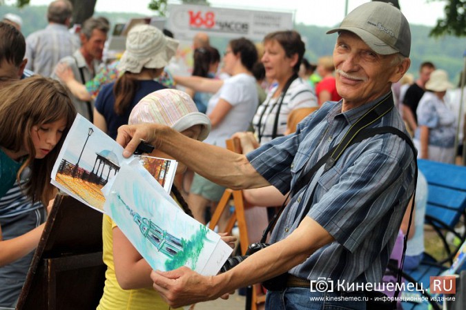 В День города в Кинешме прошел фестиваль воздушных змеев фото 4