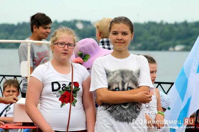 В День города в Кинешме прошел фестиваль воздушных змеев фото 33