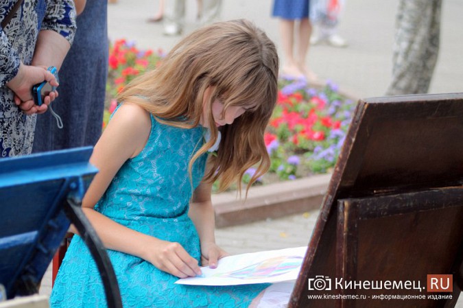 В День города в Кинешме прошел фестиваль воздушных змеев фото 5