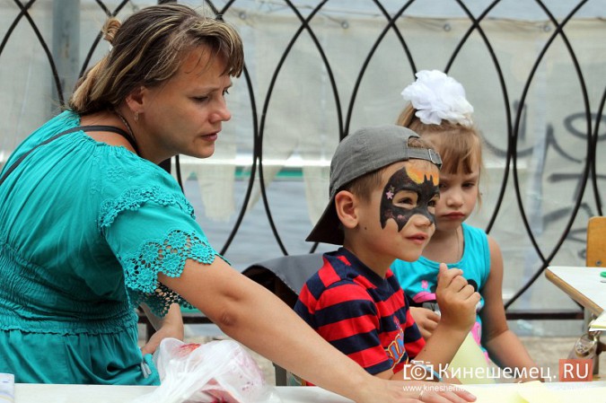 В День города в Кинешме прошел фестиваль воздушных змеев фото 63