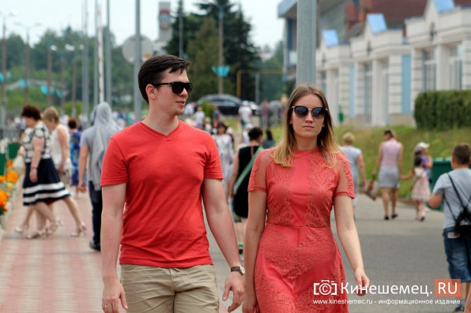 В День города в Кинешме прошел фестиваль воздушных змеев фото 68