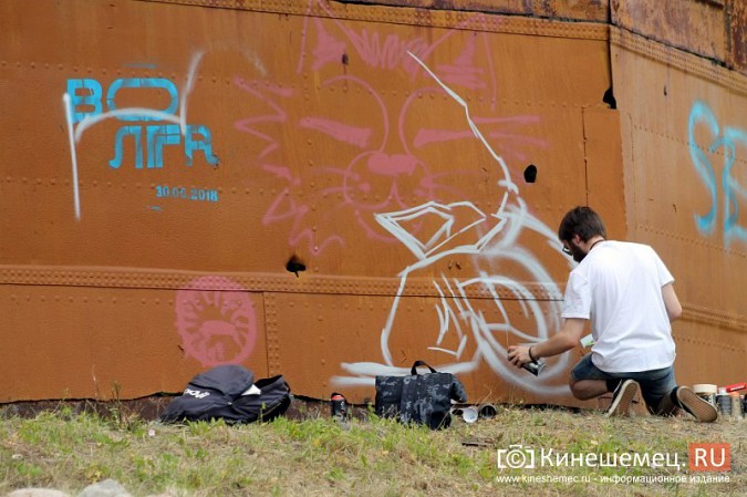 В Кинешме уличные художники разукрасили улицу Плесскую фото 10