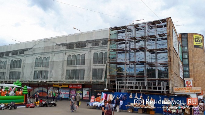 Главный универмаг Кинешмы приоткрыл новый фасад фото 7