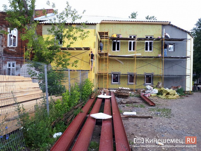 Поликлинику имени Захаровой ремонтируют почти в круглосуточном режиме фото 5