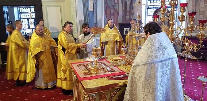 Владимир Громов поздравил Илариона с Днем епископской хиротонии фото 2